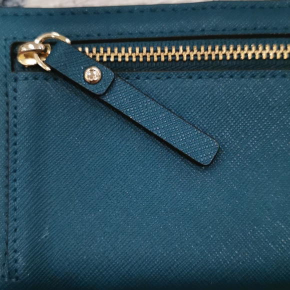 Kate Spade Leather Wallet - Picture 6 of 7